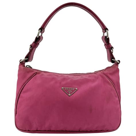 prada tas met wollen 1300 eur|Women's Bags .